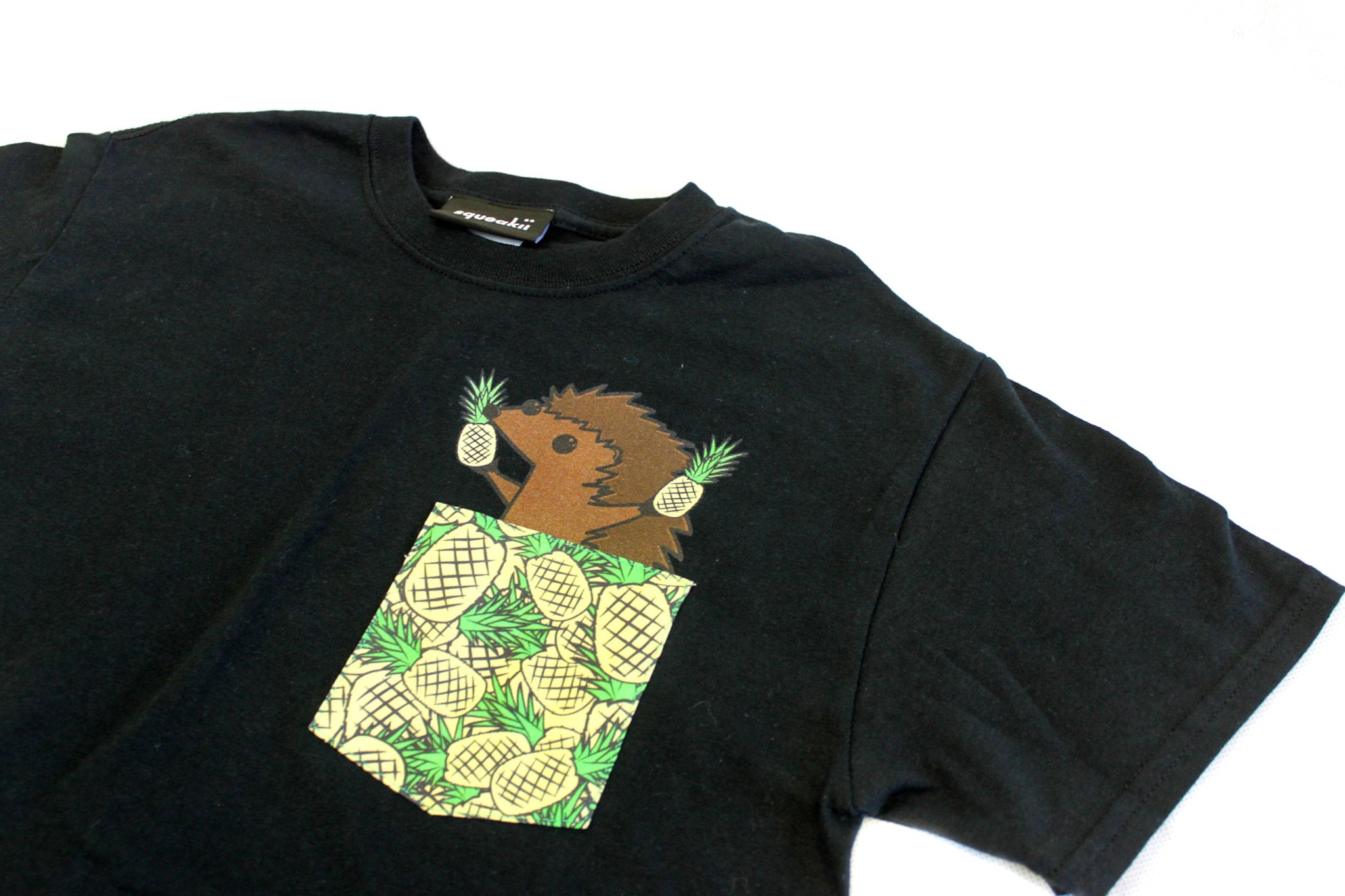 Hedgie Pineapple Pocket Shirt Black - Squeakii